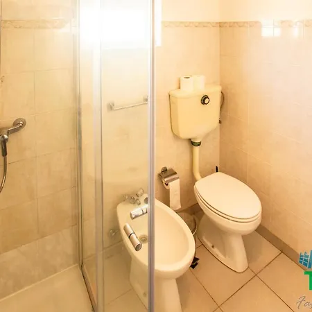 Guest house Casa D'avo 3*